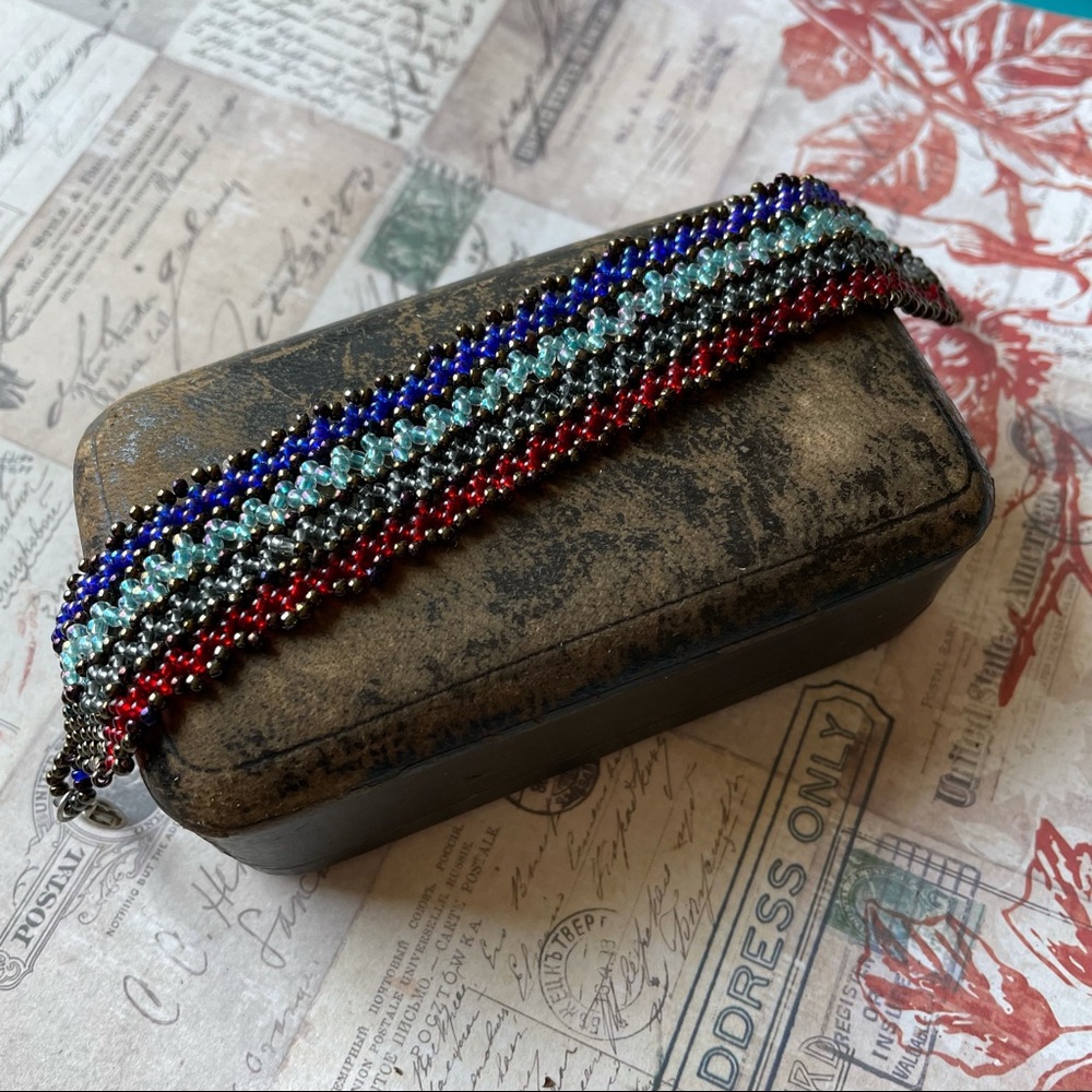Artisan Beaded flat bracelet
